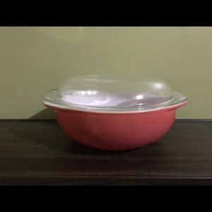 Vintage Pyrex flamingo pink 024